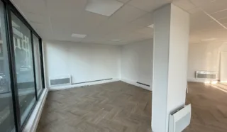  BUREAUX / LOCAL COMMERCIAL  95 m² BREST