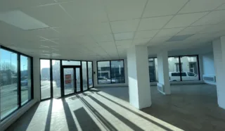  BUREAUX / LOCAL COMMERCIAL  95 m² BREST