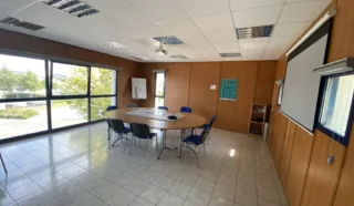  BUREAUX 576 M² LOUDEAC
