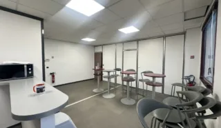  BUREAUX 117 m² CHANTEPIE