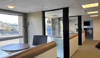  BUREAUX 111 M² NANTES