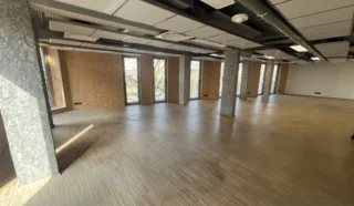  BUREAUX 475 M² NANTES