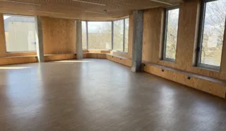  BUREAUX 301 M² NANTES