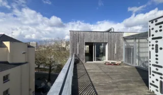  BUREAUX 301 M² NANTES