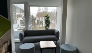  BUREAUX 233 m² RENNES
