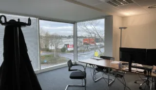  BUREAUX 233 m² RENNES