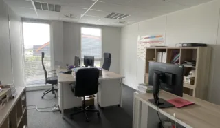  BUREAUX 355 m² RENNES