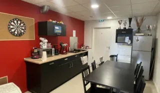  BUREAUX 355 m² RENNES