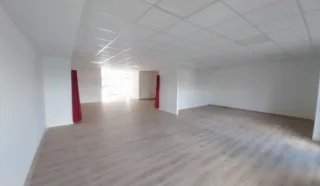  LOCAL D'ACTIVITES / BUREAUX 228 m² NOYAL PONTIVY
