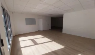  LOCAL D'ACTIVITES / BUREAUX 228 m² NOYAL PONTIVY