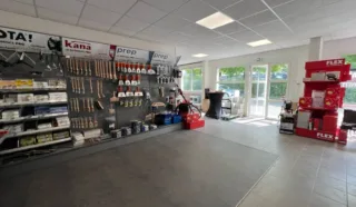  Local d'activités 340 m² RENNES EST