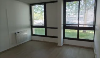  BUREAUX 41 M² SAINT NAZAIRE