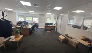  BUREAUX 275 M² NANTES