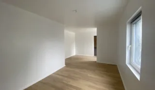  LOCAUX D'ACTIVITES DINAN 225 m²