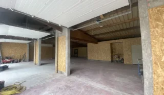  LOCAUX D'ACTIVITES DINAN 225 m²