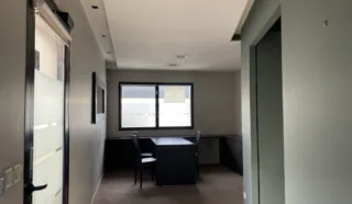  BUREAUX TADEN 83 m²
