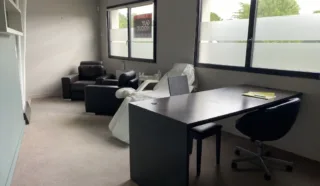  BUREAUX TADEN 83 m²
