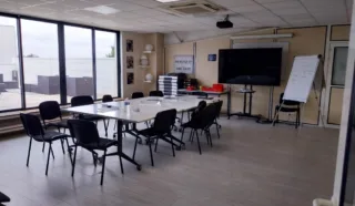  LOCAUX D'ACTIVITÉS 2 047 M² SAINT HERBLAIN