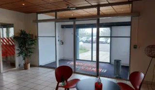  LOCAUX D'ACTIVITÉS 2 047 M² SAINT HERBLAIN
