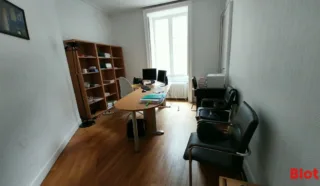  BUREAUX 207 M² NANTES