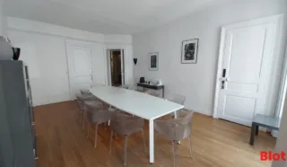  BUREAUX 207 M² NANTES