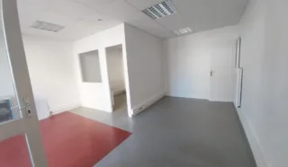  LOCAL COMMERCIAL 30 m² PONTIVY