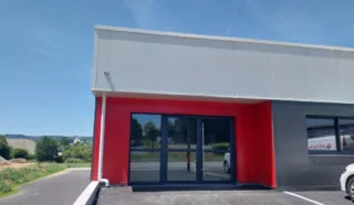  LOCAL D'ACTIVITÉS SAINT THURIAU 403 m²