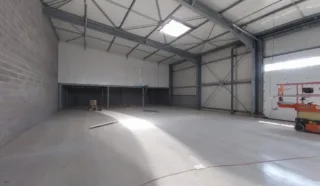  LOCAL D'ACTIVITÉS SAINT THURIAU 403 m²