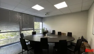 BUREAUX 168 m² RENNES