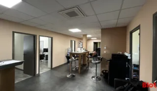  BUREAUX 168 m² RENNES