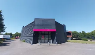  OU  BATIMENT COMMERCIAL 190 M² BIGNAN
