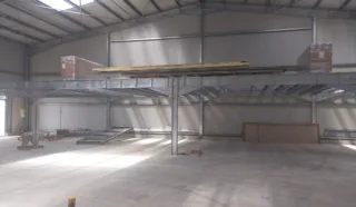  LOCAL D'ACTIVITES 662 m² SAINT-EVARZEC