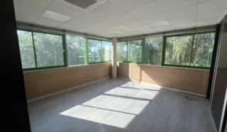  BUREAUX 735 M² CARQUEFOU