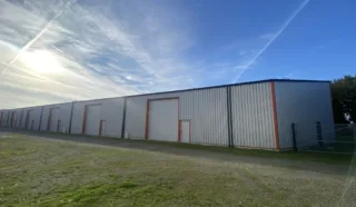  CELLULE D'ACTIVITÉS 600 m² ZA DINARD