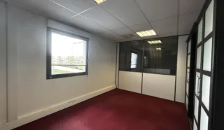  BUREAUX 133 M² BASSE GOULAINE