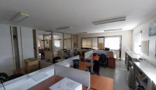  BUREAUX 160 m² env SAINT NAZAIRE