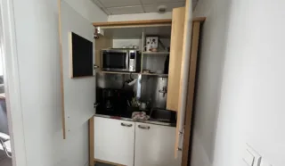  BUREAUX 98 m² COUËRON
