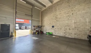  LOCAUX D'ACTIVITÉS 225 M² ORVAULT