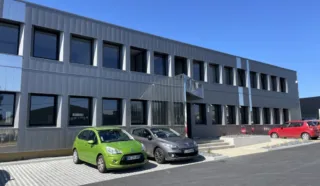  BUREAUX 328 m² LE RHEU