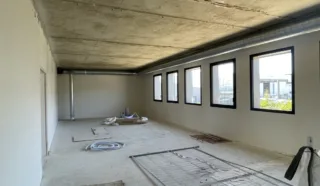  BUREAUX 328 m² LE RHEU