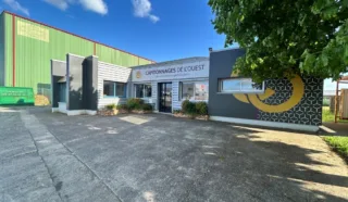  SAINT-GILLES LOCAL D'ACTIVITES 950 m²