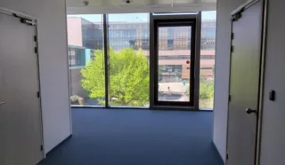  BUREAUX 324 m² SAINT JACQUES DE LA LANDE