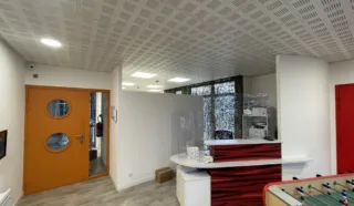  LOCAUX PROFESSIONNELS 149 m² LANDERNEAU