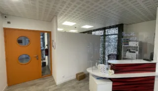  LOCAUX PROFESSIONNELS 149 m² LANDERNEAU
