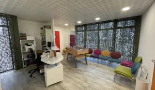  LOCAUX PROFESSIONNELS 149 m² LANDERNEAU