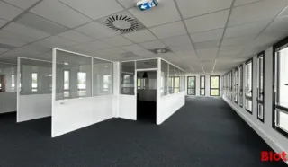  BUREAUX 254 m² PACÉ