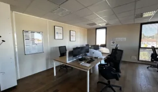  BUREAUX 199 M² VERTOU