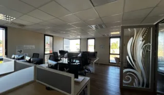  BUREAUX 199 M² VERTOU