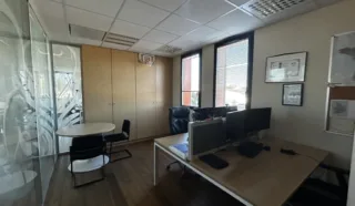  BUREAUX 199 M² VERTOU