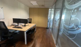  BUREAUX 199 M² VERTOU
